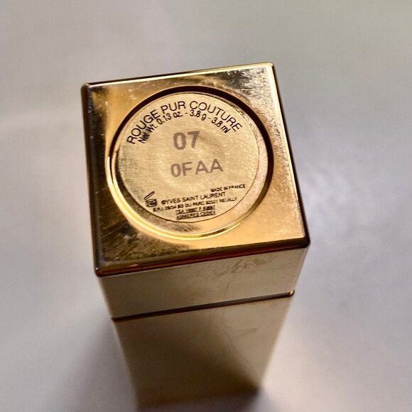 YSL Rouge Pur Couture Lipstick -#07 Le Fuchsia - Picture 3 of 5